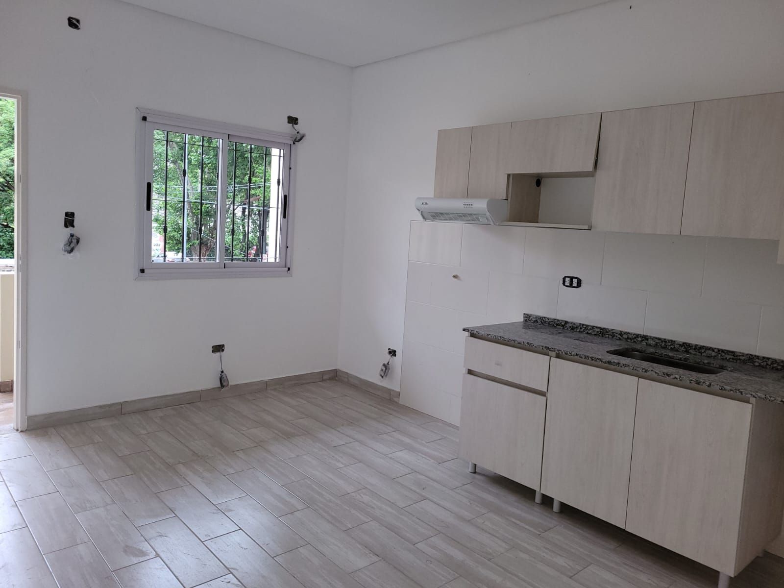 DEPARTAMENTO EN ALQUILER EN ADROGUE - 9
