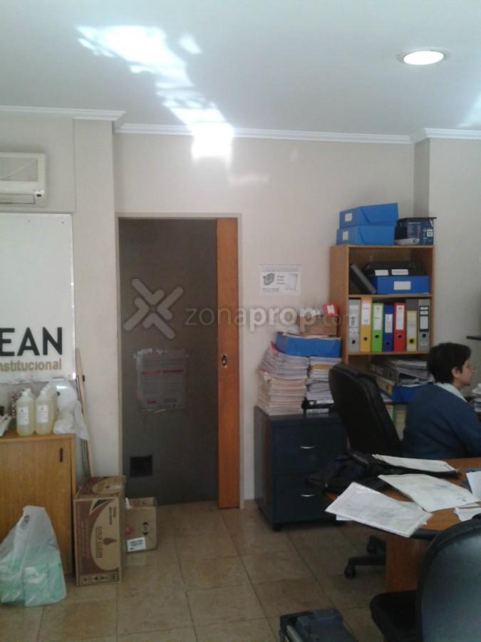 LOCAL GAVILAN 2300 - 3