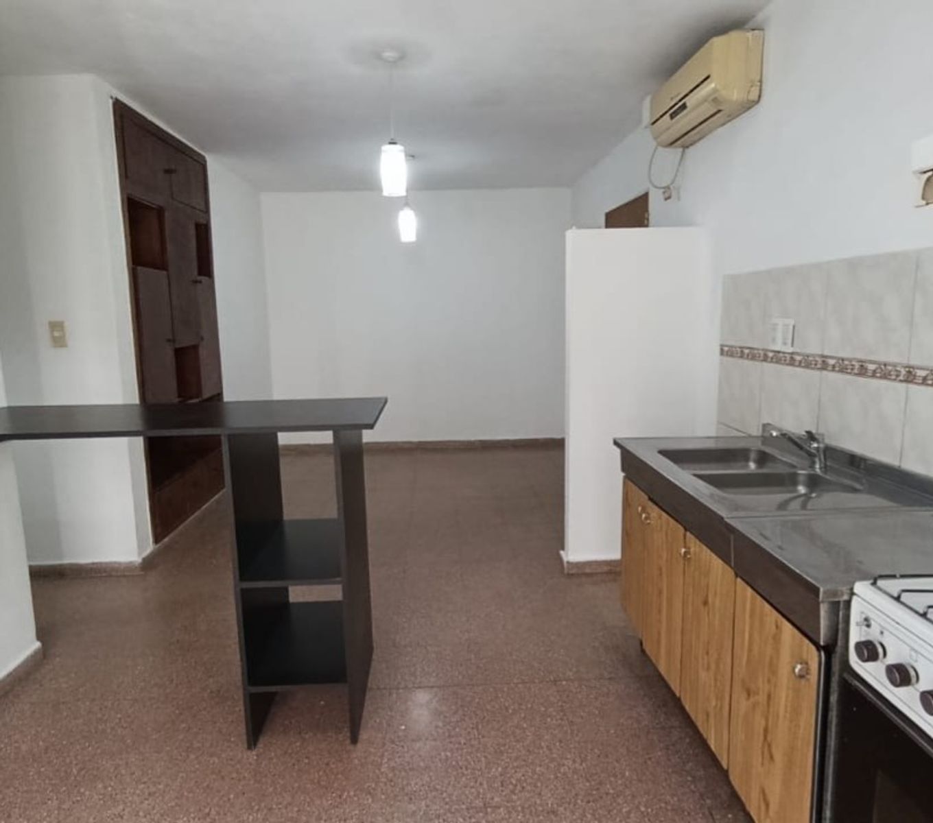 DEPARTAMENTO RESERVADO - 7