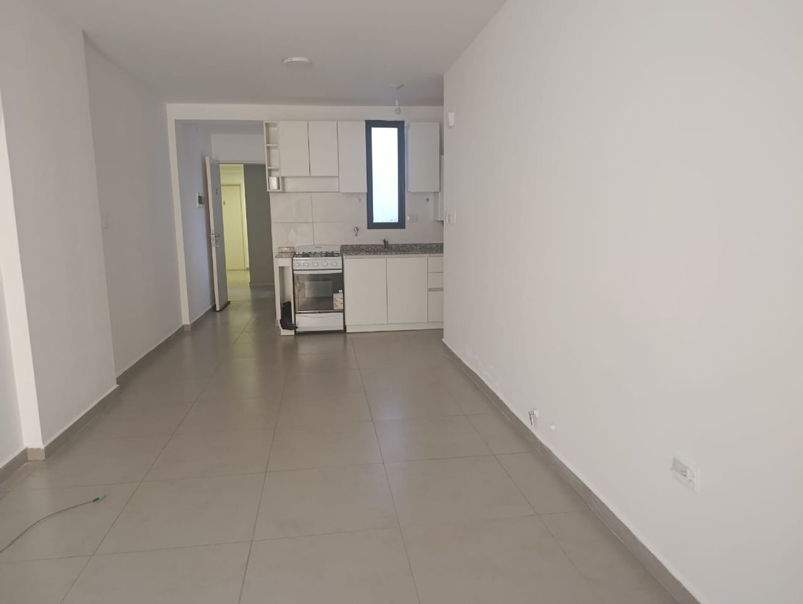 Alquiler 1 dormitorio con balcón | La Cañada y Av. Colón - 16