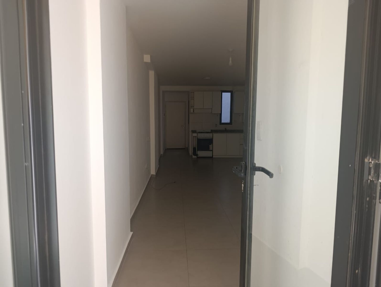 Alquiler 1 dormitorio con balcón | La Cañada y Av. Colón - 18