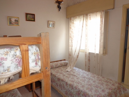 OPORTUNIDAD! DOS HERMOSAS CASAS EN CALLE INTENDENTE GARCIA!
LOTE 900MTS