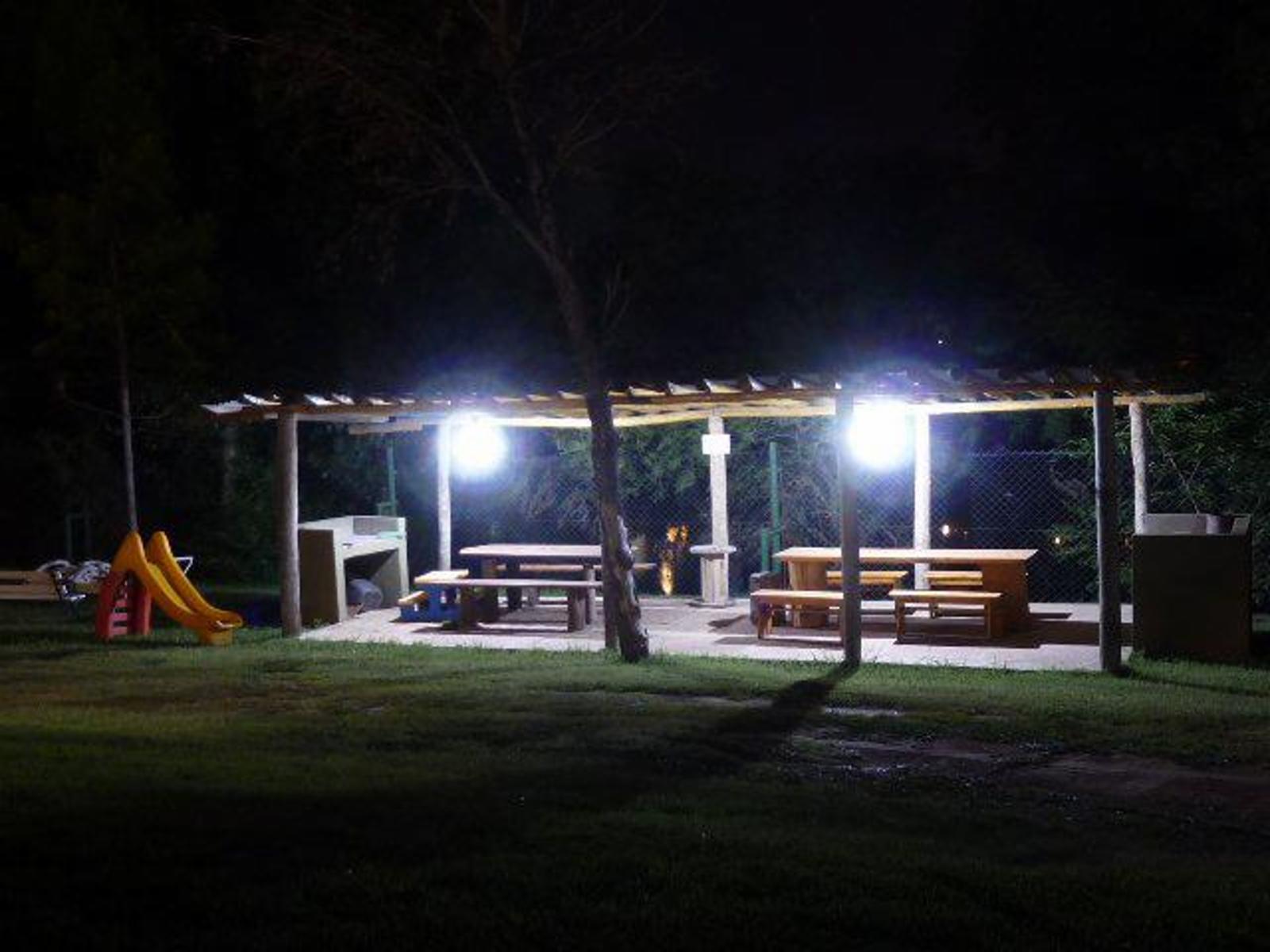 ESPECTACULAR COMPLEJO DE 5 DEPARTAMENTOS+ UNA CASA DE 3 DORMITORIOS! CON 59 MTS. DE COSTA AL RIO . SOL Y RIO!!! - 6