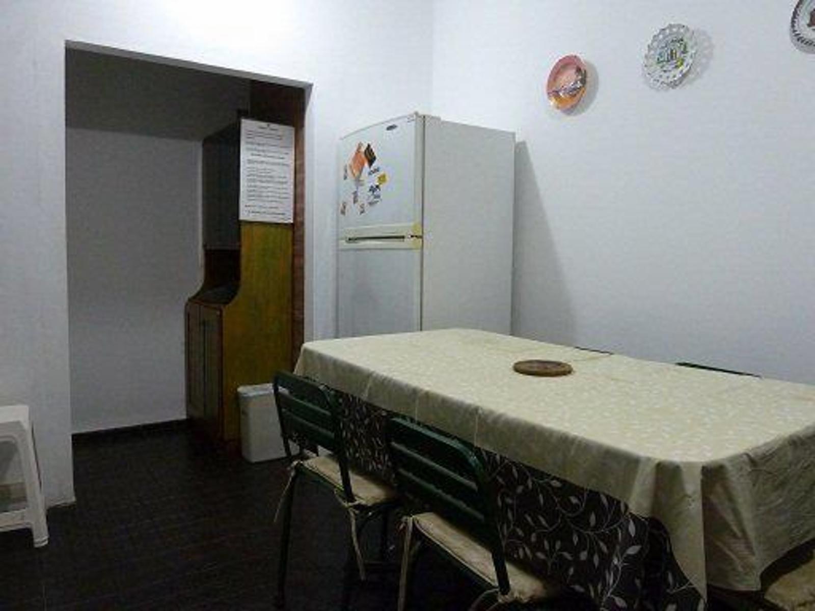 ESPECTACULAR COMPLEJO DE 5 DEPARTAMENTOS+ UNA CASA DE 3 DORMITORIOS! CON 59 MTS. DE COSTA AL RIO . SOL Y RIO!!! - 21