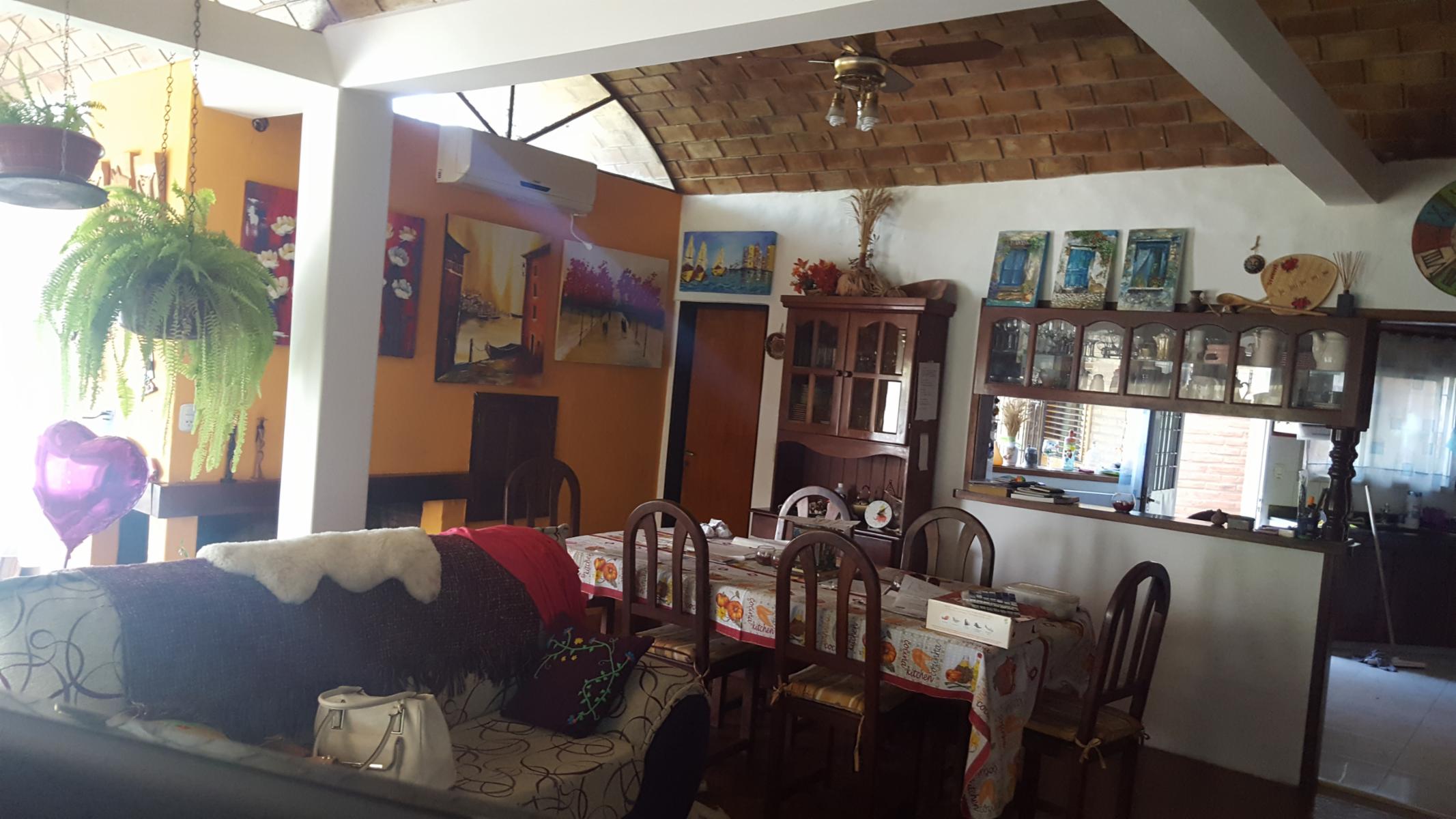 ESPECTACULAR COMPLEJO DE 5 DEPARTAMENTOS+ UNA CASA DE 3 DORMITORIOS! CON 59 MTS. DE COSTA AL RIO . SOL Y RIO!!! - 37