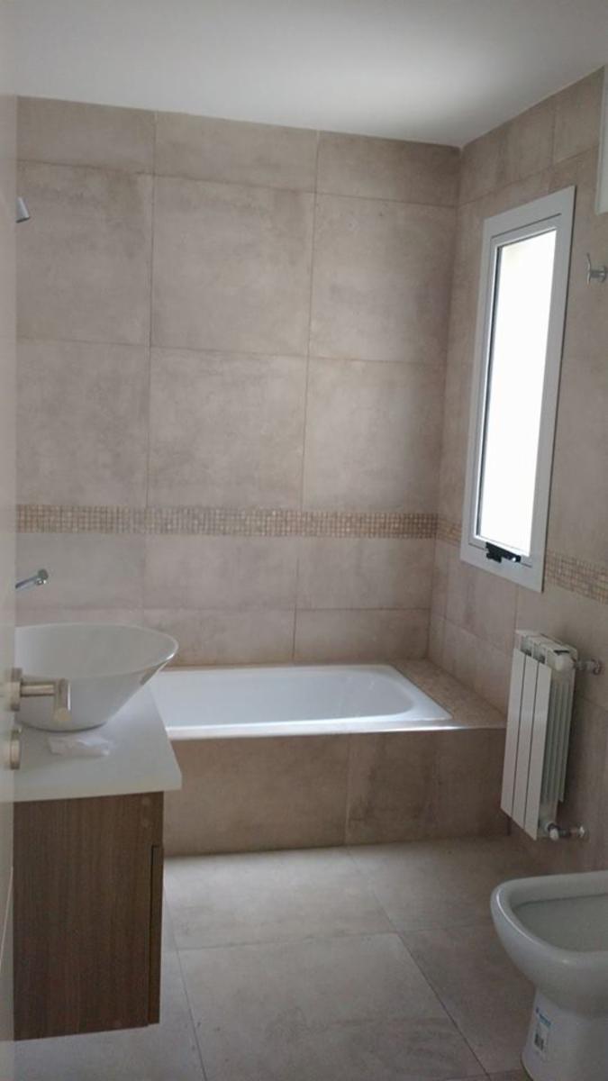 LA ARBOLADA HOLLYWOOD- HERMOSA CASA EN VENTA A ESTRENAR! — foto 9