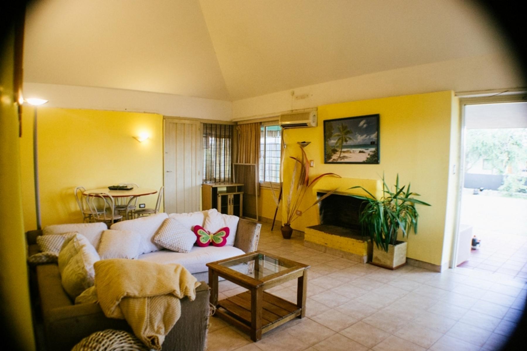 Importante propiedad en Villa del Lago!! — foto 12