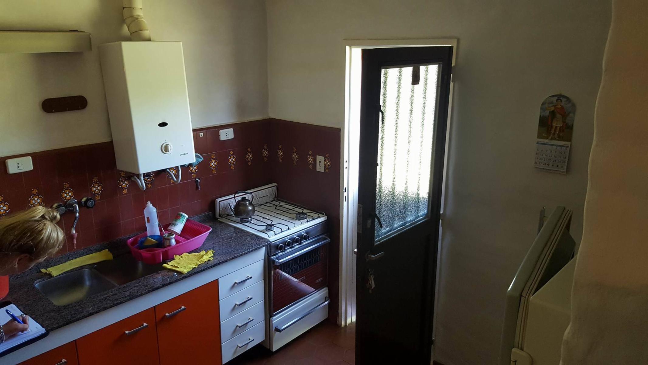 Excelente propiedad ubicada a metros del balneario mas importante de Carlos Paz — foto 10