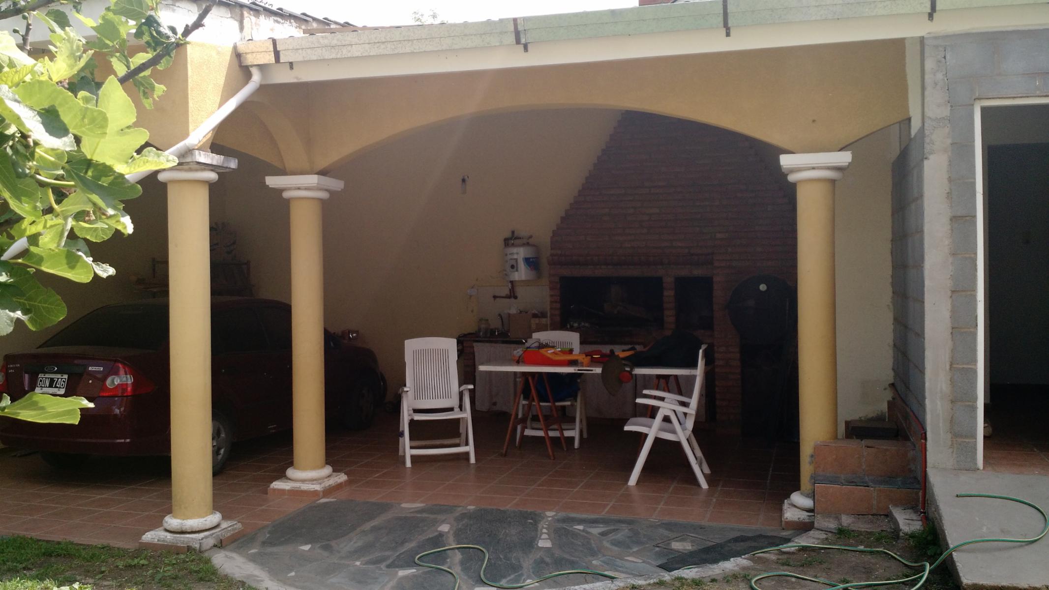 HERMOSA CASA EN SOL Y RIO! CON TRES DORMITORIOS, Y DEPTO INTERNO DE DOS DORMITORIOS. — foto 12