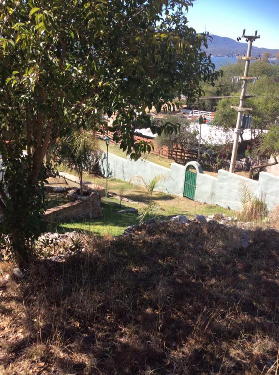 HERMOSA PROPIEDAD CON COSTA AL LAGO, EN COMPLEJO, BAJADA DE LANCHA PROPIA ESPACIOS VERDES IMPERDIBLE — foto 10
