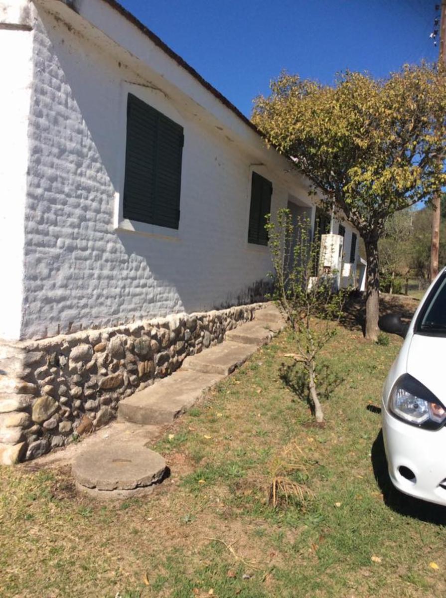 HERMOSA PROPIEDAD CON COSTA AL LAGO, EN COMPLEJO, BAJADA DE LANCHA PROPIA ESPACIOS VERDES IMPERDIBLE — foto 11