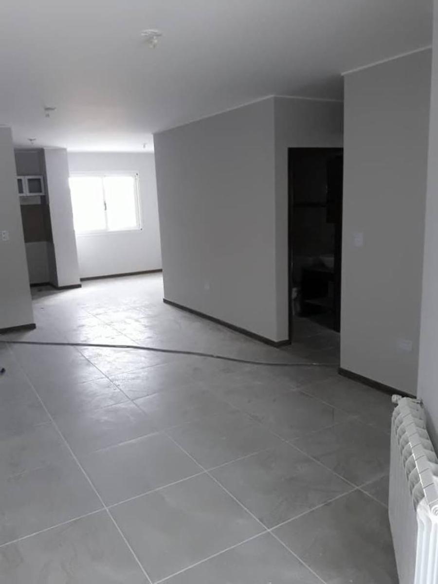 OPORTUNIDAD REVENTA DEPTO 1 DORMITORIO Y 1/2. BERENICE II — foto 4