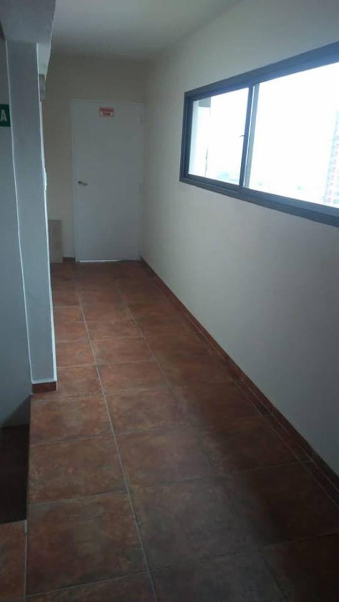 OPORTUNIDAD. DPTO 2 DORMI, A METROS DEL CENTRO. CARLOS PAZ — foto 11