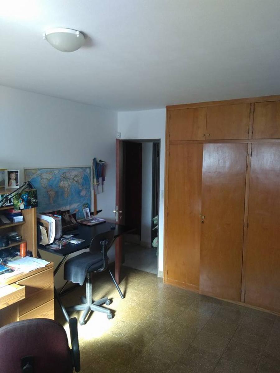 HERMOSA PROPIEDAD DE CATEGORIA CON VISTA PANORAMICA AL LAGO BARRIO LA CUESTA — foto 2