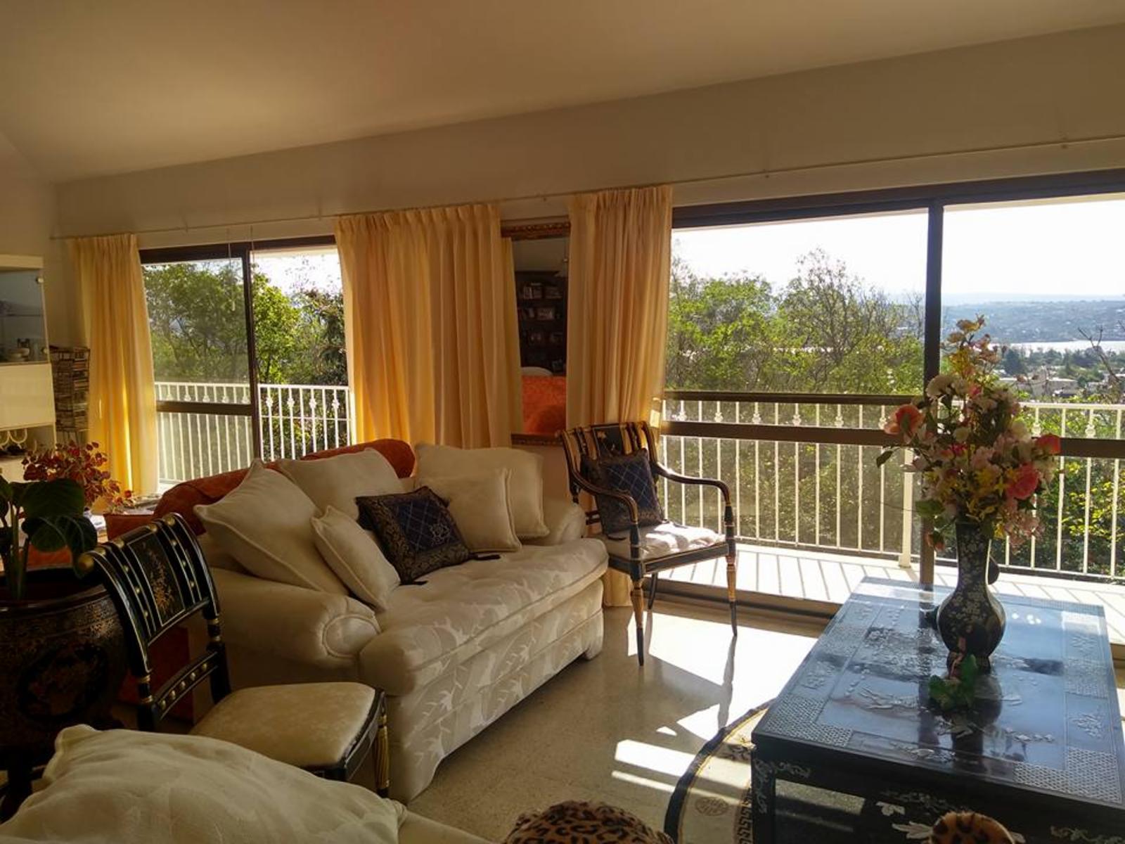 HERMOSA PROPIEDAD DE CATEGORIA CON VISTA PANORAMICA AL LAGO BARRIO LA CUESTA — foto 6
