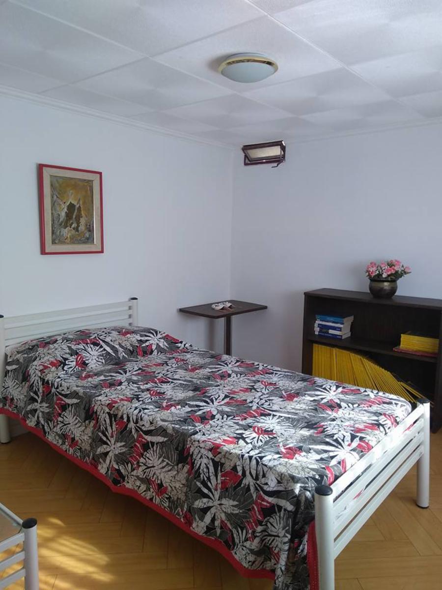 HERMOSA PROPIEDAD DE CATEGORIA CON VISTA PANORAMICA AL LAGO BARRIO LA CUESTA — foto 13