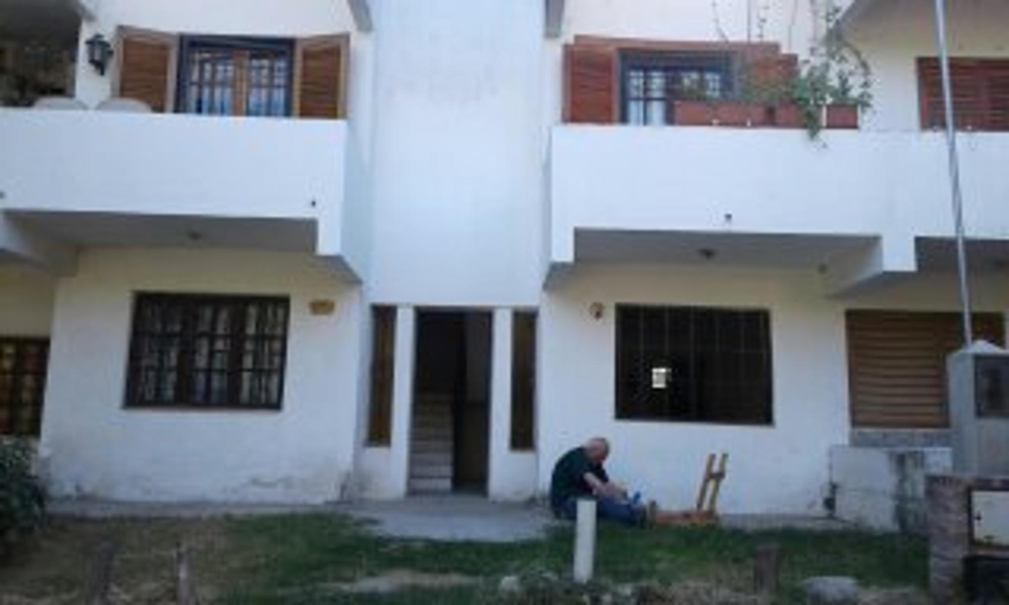 OPORTUNIDAD DEPARTAMENTO DE UN DORMITORIO PLANTA BAJA AL FRENTE CON VISTA AL RIO — foto 2