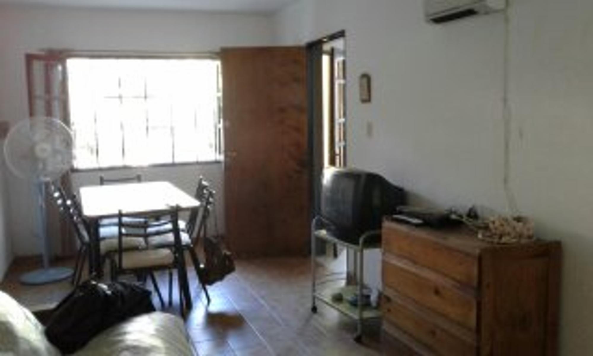 OPORTUNIDAD DEPARTAMENTO DE UN DORMITORIO PLANTA BAJA AL FRENTE CON VISTA AL RIO — foto 5