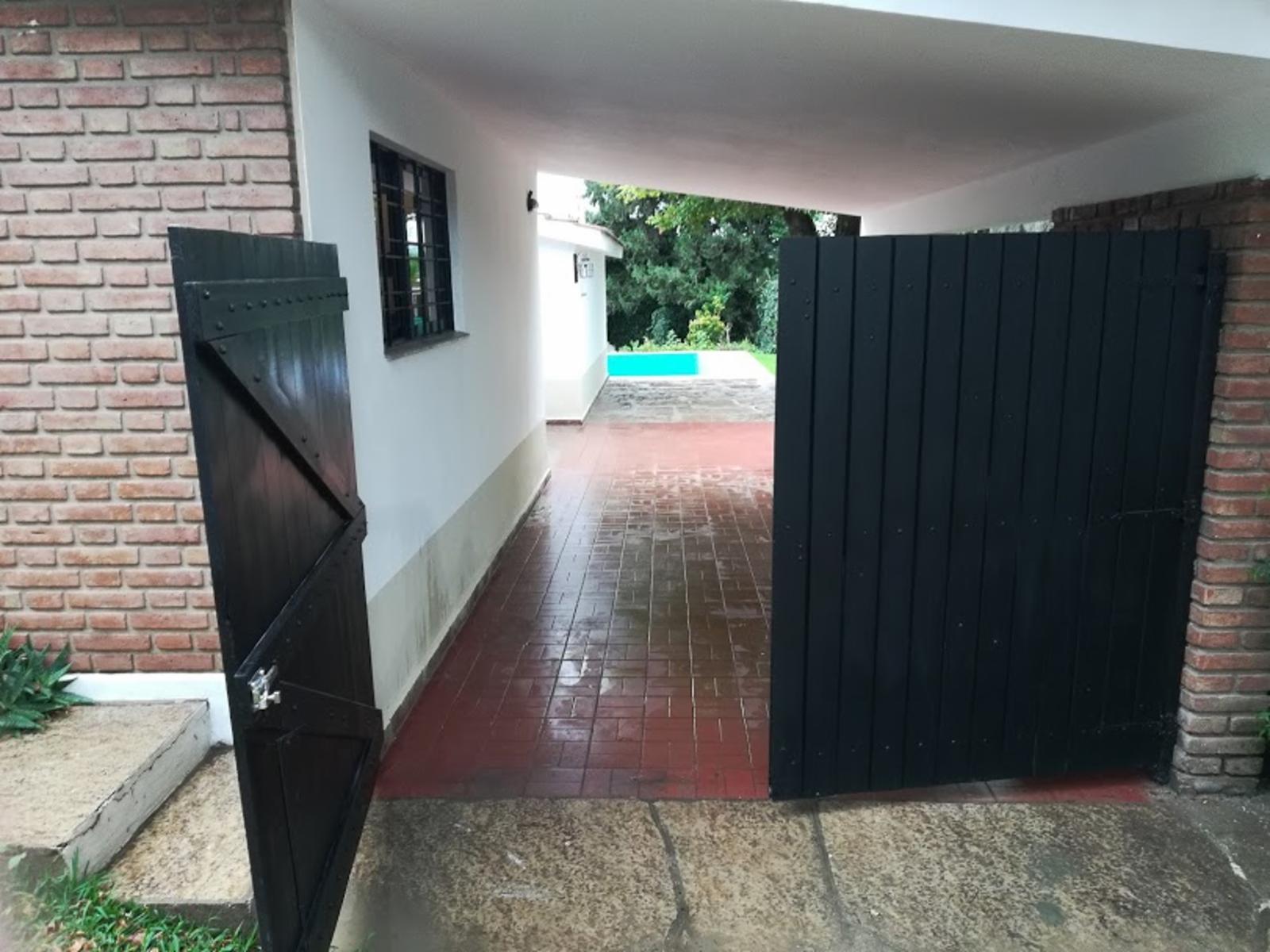 HERMOSA , AMPLIA Y CÓMODA PROPIEDAD EN VENTA EN UNO DE LOS MEJORES BARRIOS DE LA CIUDAD DE VILLA CARLOS PAZ — foto 4