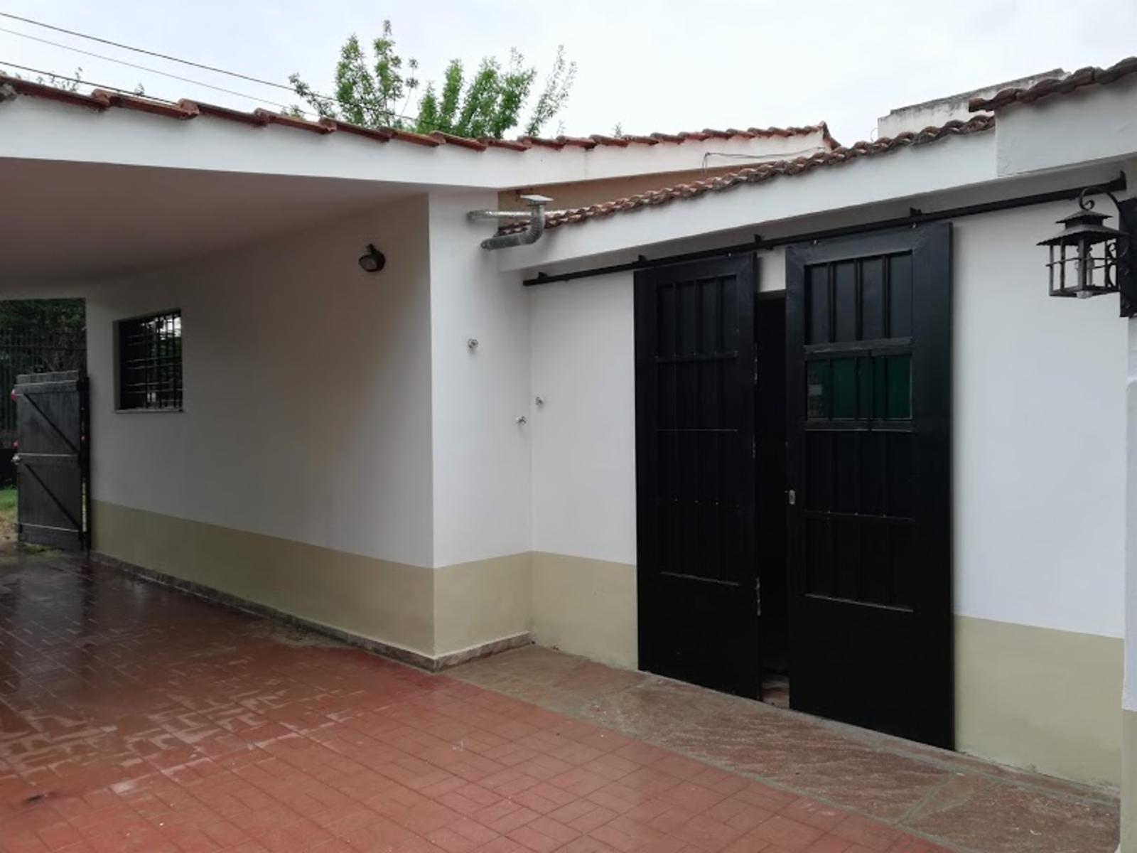 HERMOSA , AMPLIA Y CÓMODA PROPIEDAD EN VENTA EN UNO DE LOS MEJORES BARRIOS DE LA CIUDAD DE VILLA CARLOS PAZ — foto 10