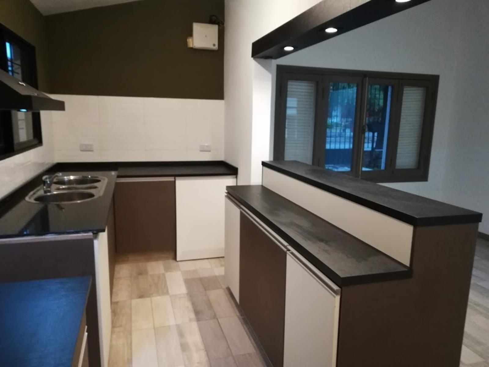 HERMOSA , AMPLIA Y CÓMODA PROPIEDAD EN VENTA EN UNO DE LOS MEJORES BARRIOS DE LA CIUDAD DE VILLA CARLOS PAZ — foto 15
