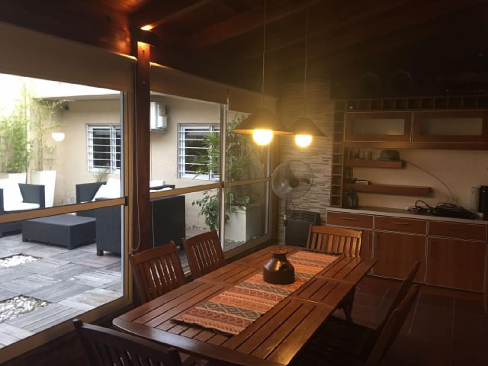 HERMOSA CASA EN PH, DE TRES DORMTORIOS CON TODOS LOS SERVICIOS COMODA Y MODERNA — foto 13