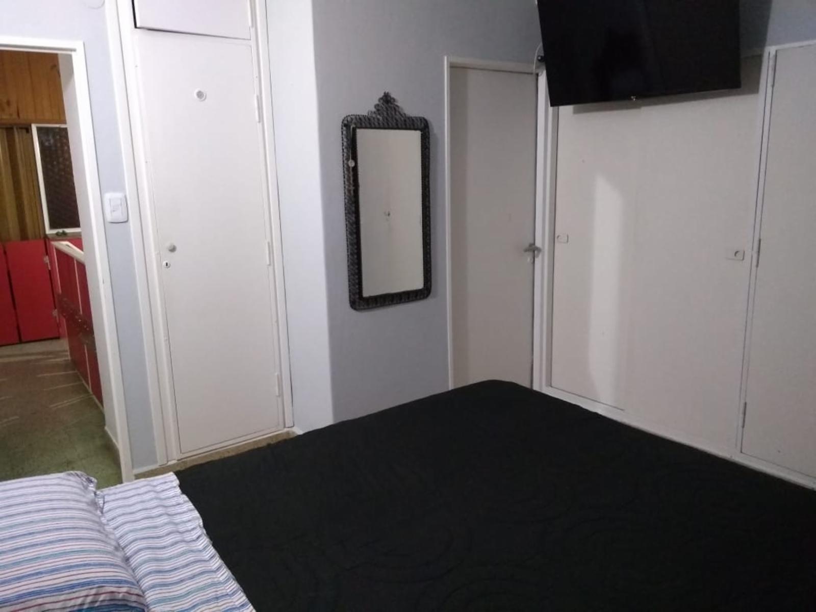 HERMOSO DEPARTAMENTO AL FRENTE SOBRE AV. SAN MARTIN CON BALCON CON VISTA TERRAZA DE 69 MTS. DOS DORMITORIOS — foto 4