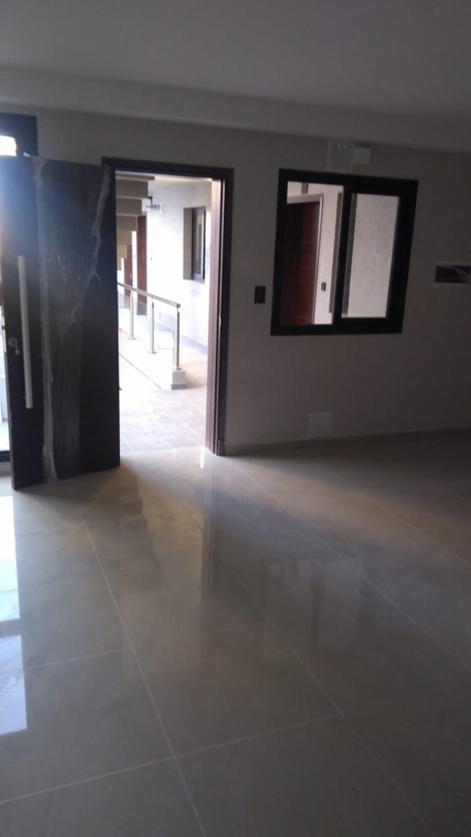 HERMOSO DEPARTAMENTO EN COMPLEJO BARRIO SANTA RITA — foto 2