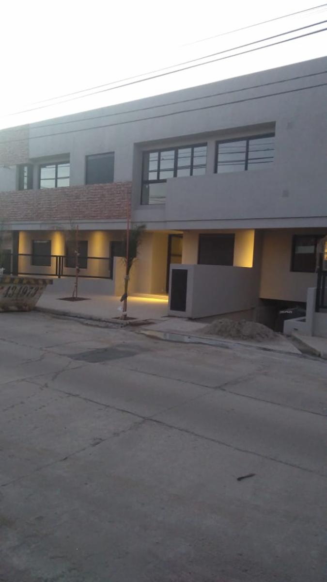 HERMOSO DEPARTAMENTO EN COMPLEJO BARRIO SANTA RITA — foto 5