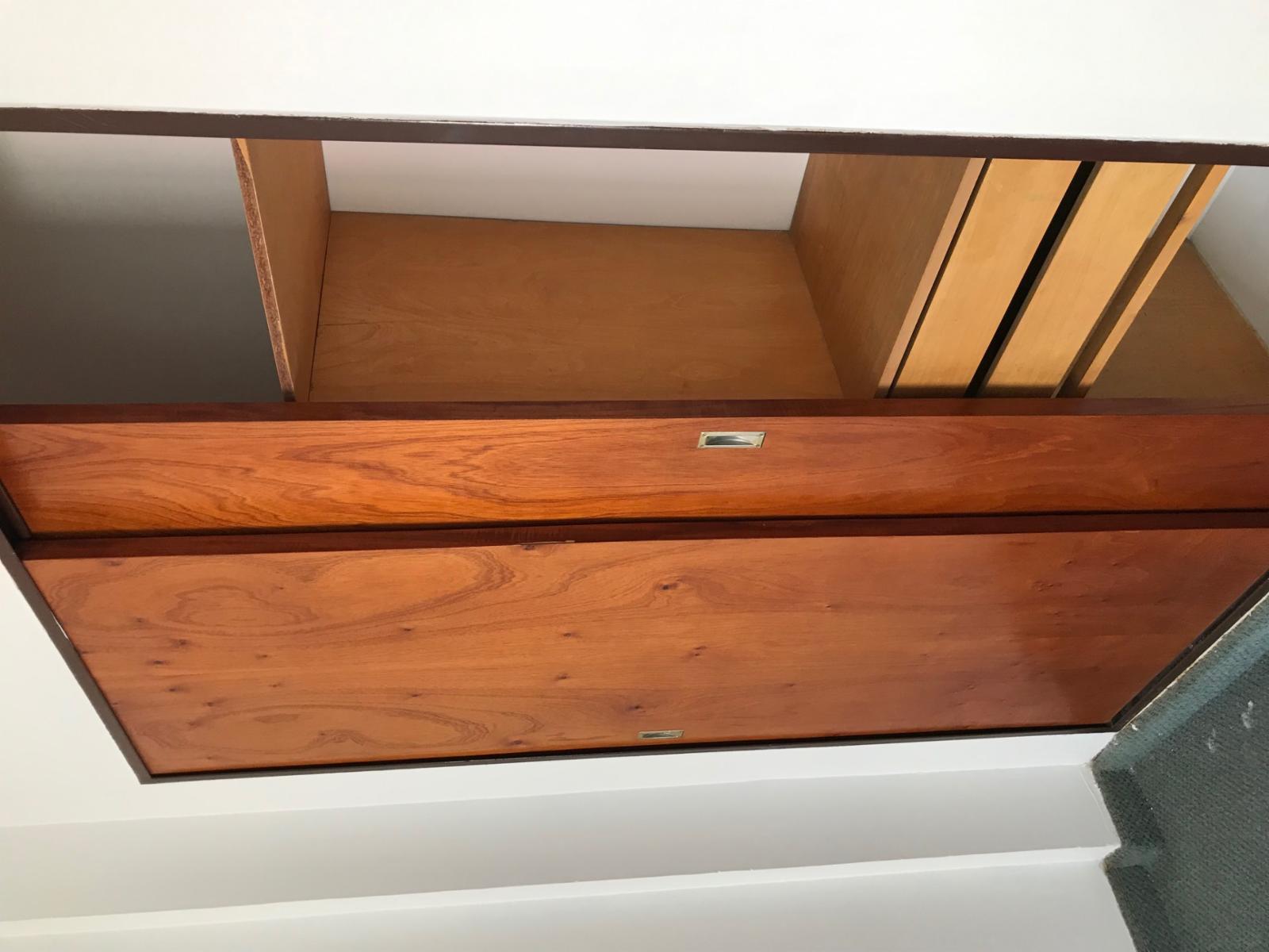 EXCELENTE DEPARTAMENTO A UNA CUADRA DEL PUENTE CENTRAL DE CARLOS PAZ DOS DORMITORIOS CON COCHERA IMPECABLE — foto 8