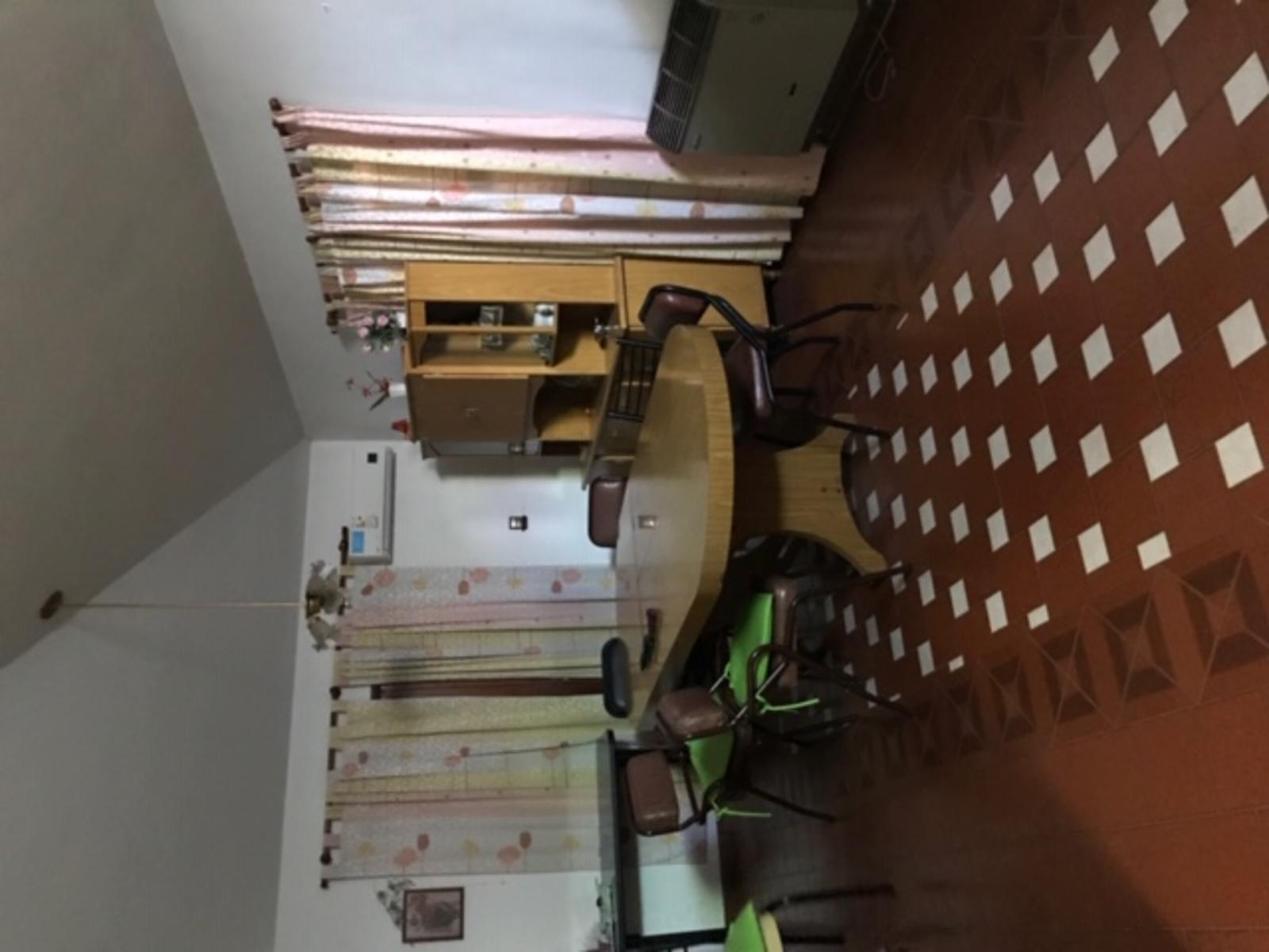 HERMOSA PROPIEDAD EN VENTA BARRIO LOS MANANTIALES ESPECTACULAR VISTA — foto 2