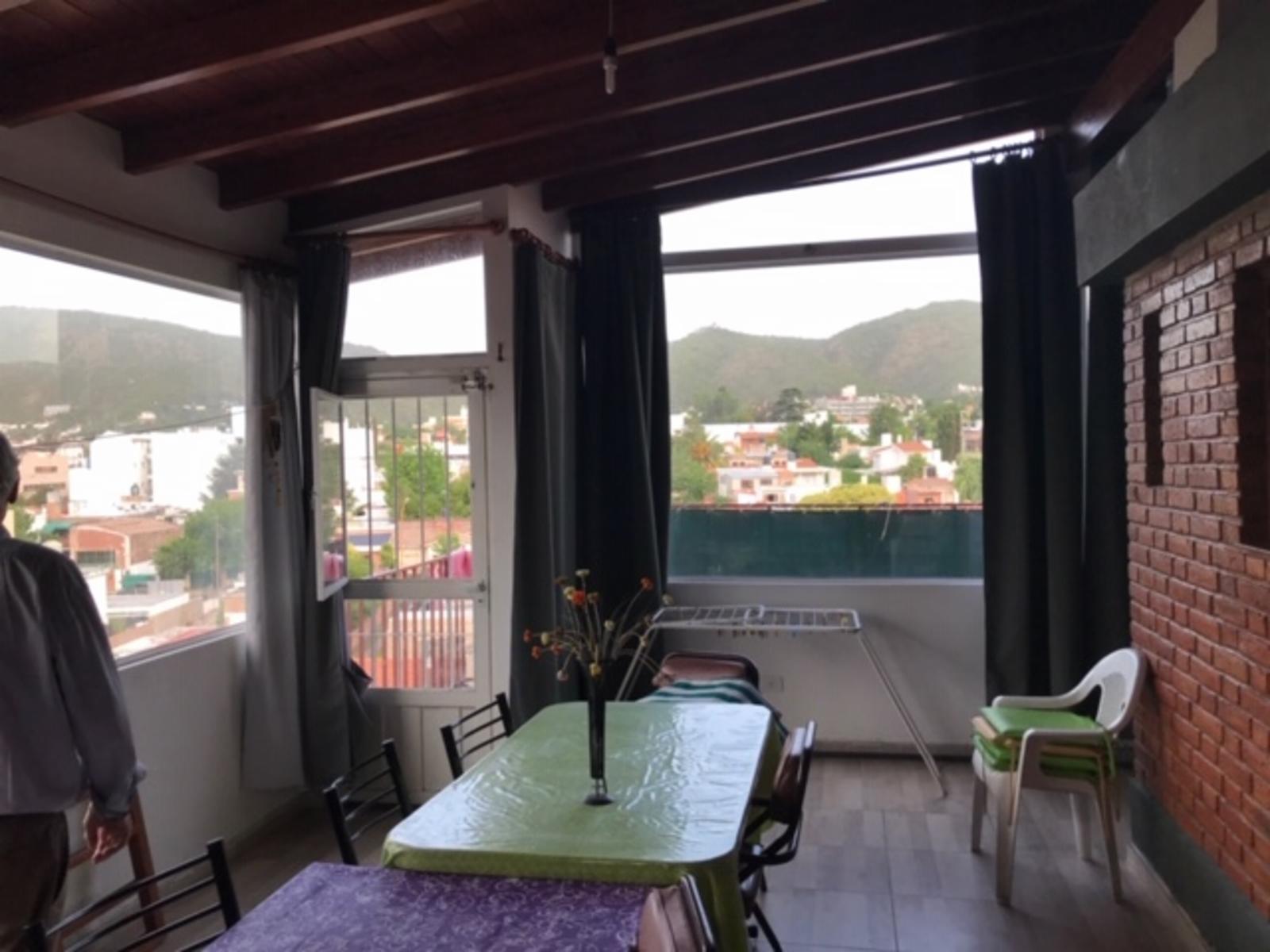 HERMOSA PROPIEDAD EN VENTA BARRIO LOS MANANTIALES ESPECTACULAR VISTA — foto 13