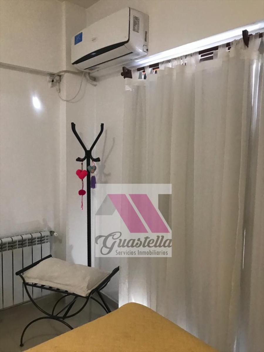HERMOSO DEPARTAMENTO EN EDIFICIO DE CATEGORIA DOS DORMITORIOS , COCHERA, PILETA CON VISTA PANORAMICA A LAS SIERRAS — foto 12