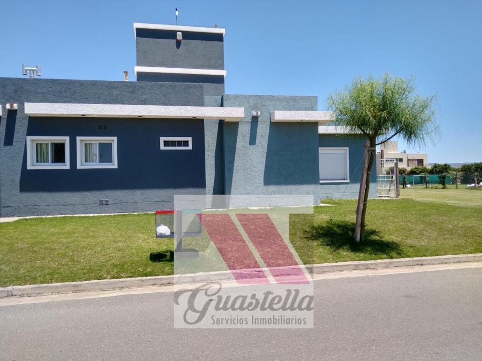 HERMOSA CASA EN VENTA BARRIO CERRADO SIETE SOLES A MINUTOS DE CÓRDOBA CAPITAL Y CON TODAS LAS COMODIDADES
