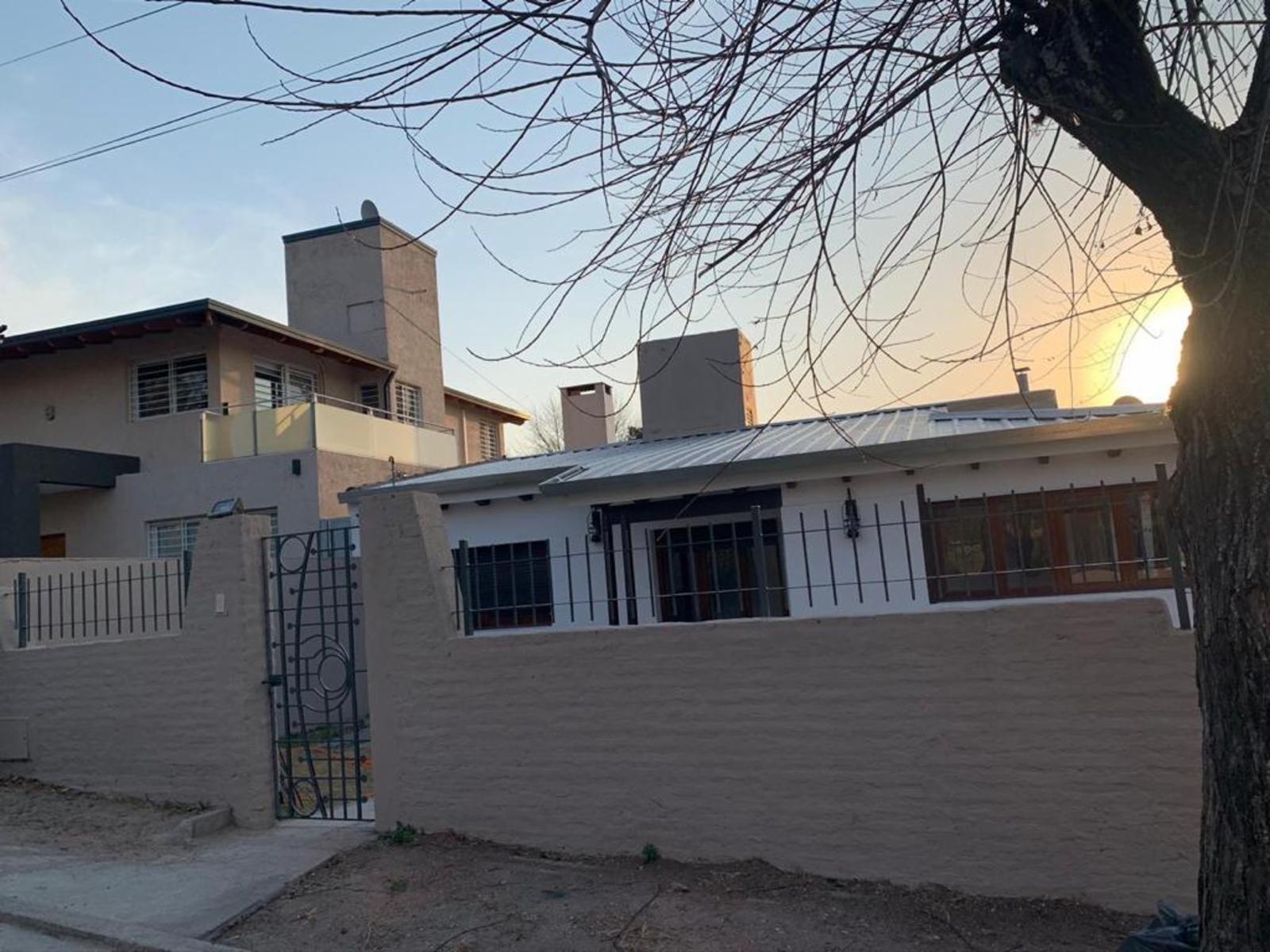 hermosa casa barrio los manantiales — foto 8