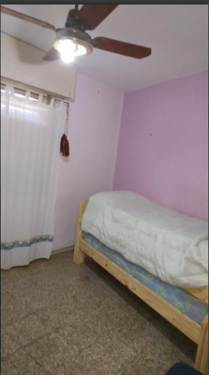 DEPARTAMENTO DE DOS DORMITORIOS , PLANTA BAJA . CON COCHERA . CENTRO — foto 5