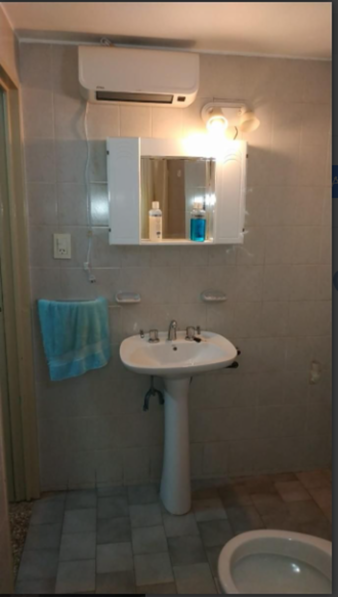 DEPARTAMENTO DE DOS DORMITORIOS , PLANTA BAJA . CON COCHERA . CENTRO — foto 6