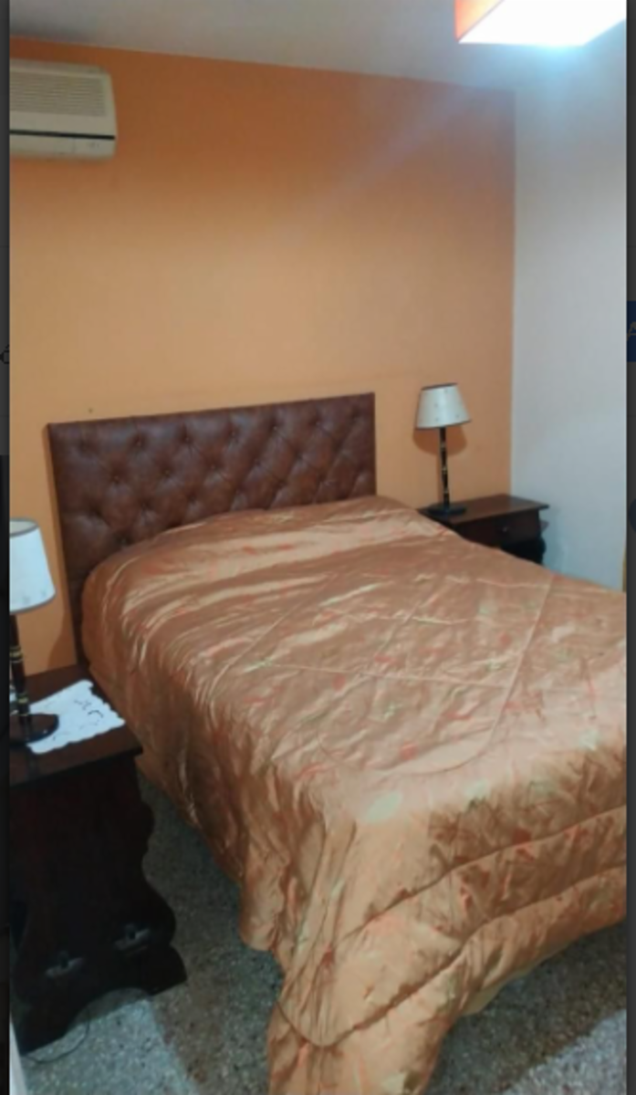 DEPARTAMENTO DE DOS DORMITORIOS , PLANTA BAJA . CON COCHERA . CENTRO — foto 9