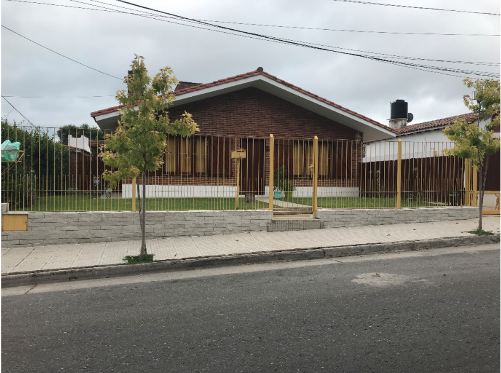 CASA DE DOS DORMITORIOS , PATIO GRANDE, CERCA DEL CENTRO — foto 15