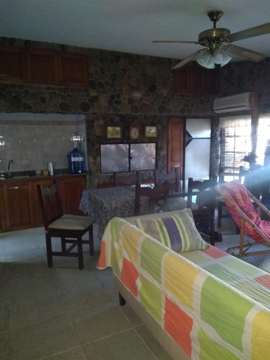 CASA EN VENTA TRES DORMITORIOS , DOS BAÑOS , COCINA COMEDOR , LIVING , CENTRICA — foto 10