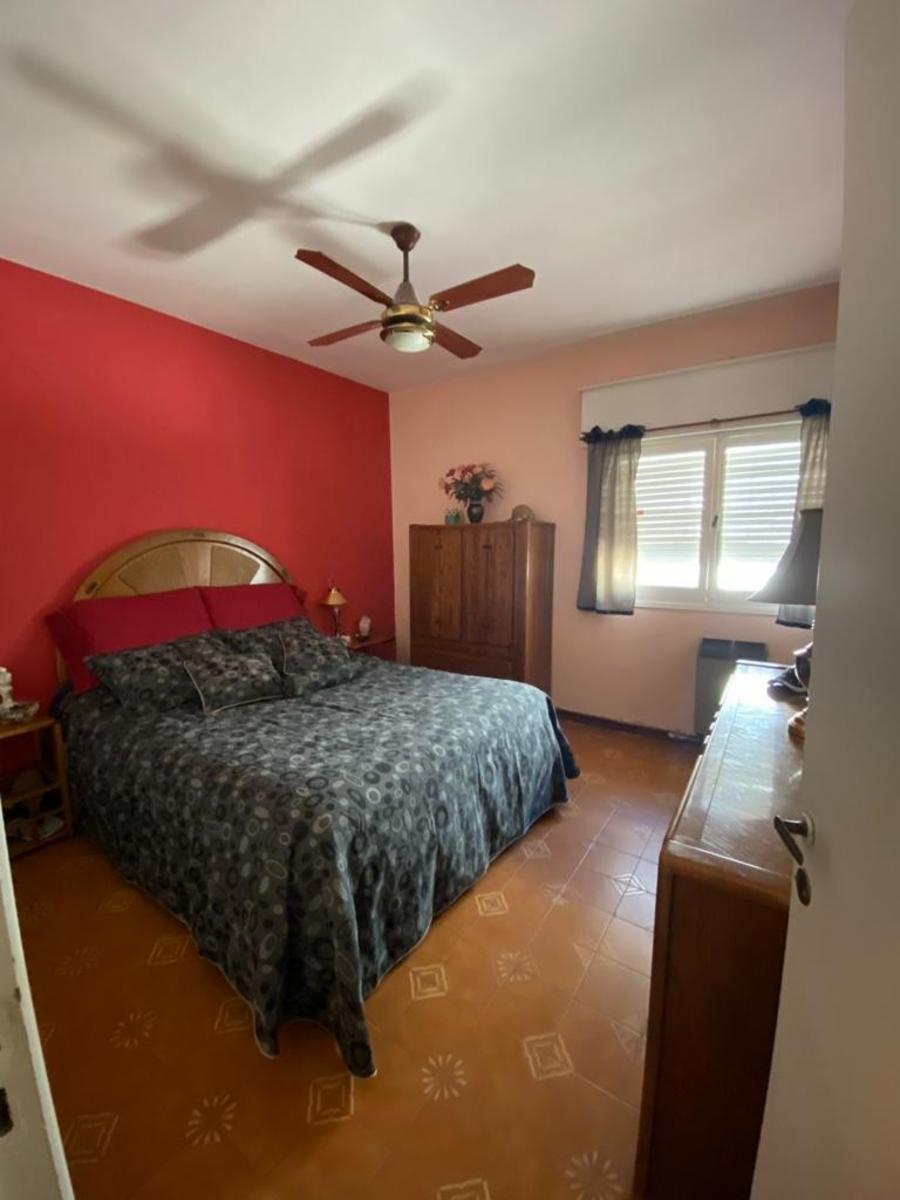 OPORTUNIDAD DEPARTAMENTO , MAS COCHERA Y DEPOSITO 140 MTS TOTALES . DOS DORMITORIOS CENTRICO — foto 9