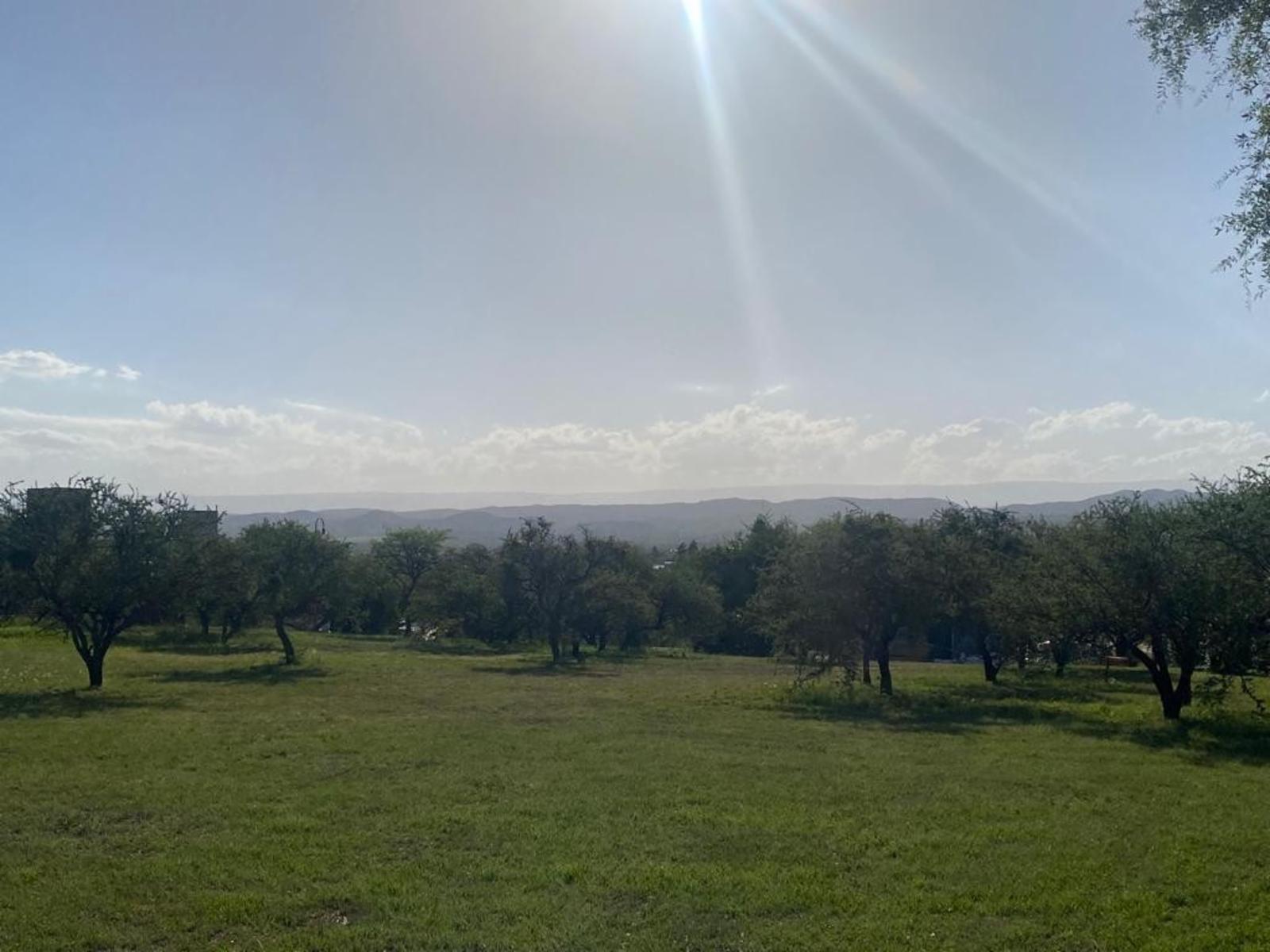 HERMOSO LOTE EN CAUSANA , ZONA ALTA .2000 METROS - 4