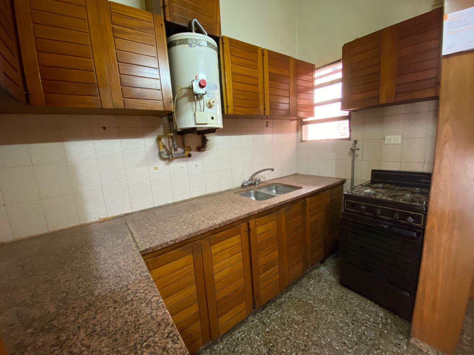 HERMOSA CASA EN PH CENTRICA . TODOS LOS SERVICIOS . DOS DORMITORIOS DOS BAÑOS — foto 15