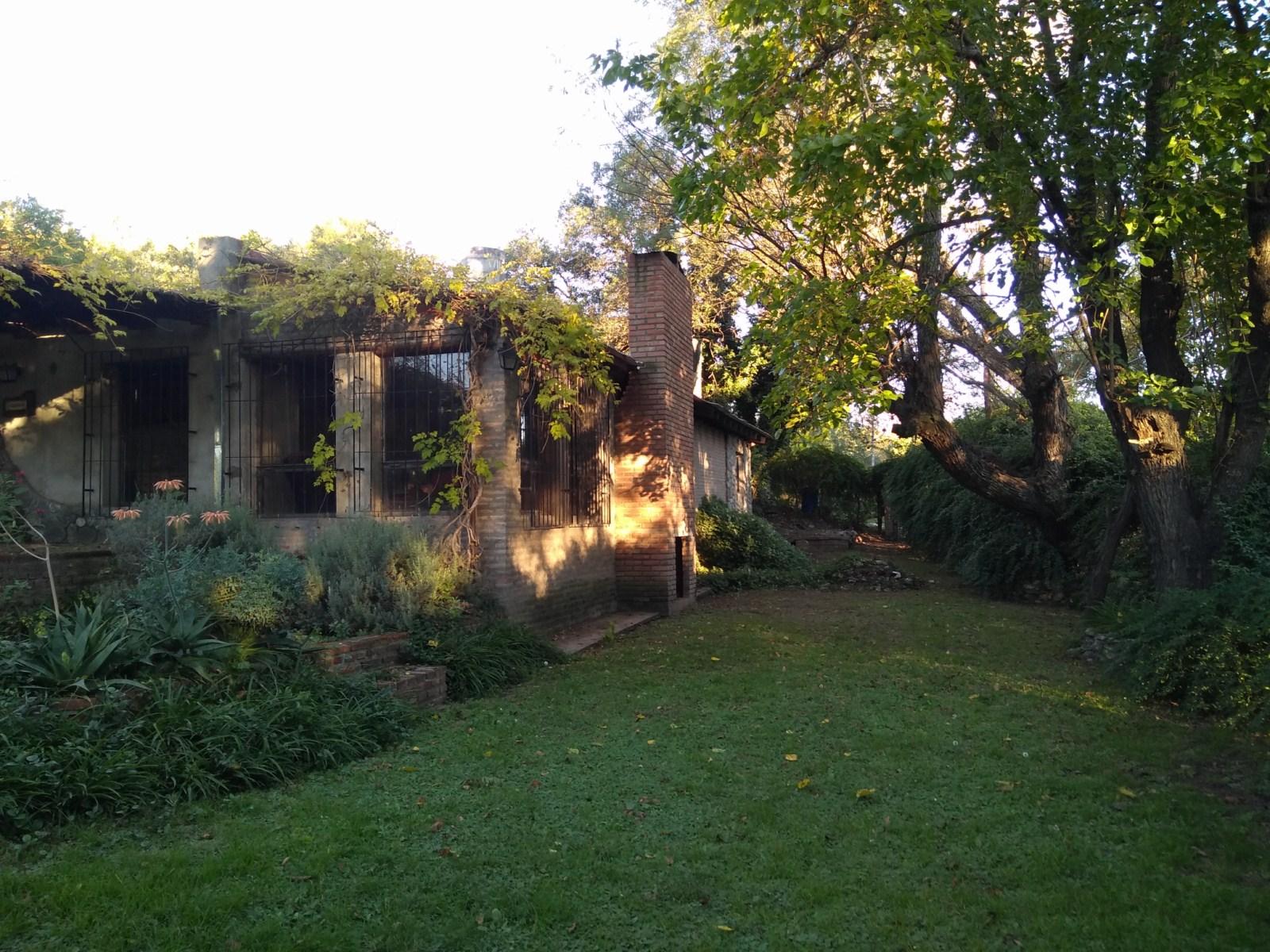 EXCELENTE PROPIEDAD A LA VENTA EN TRASLASIERRA — foto 3