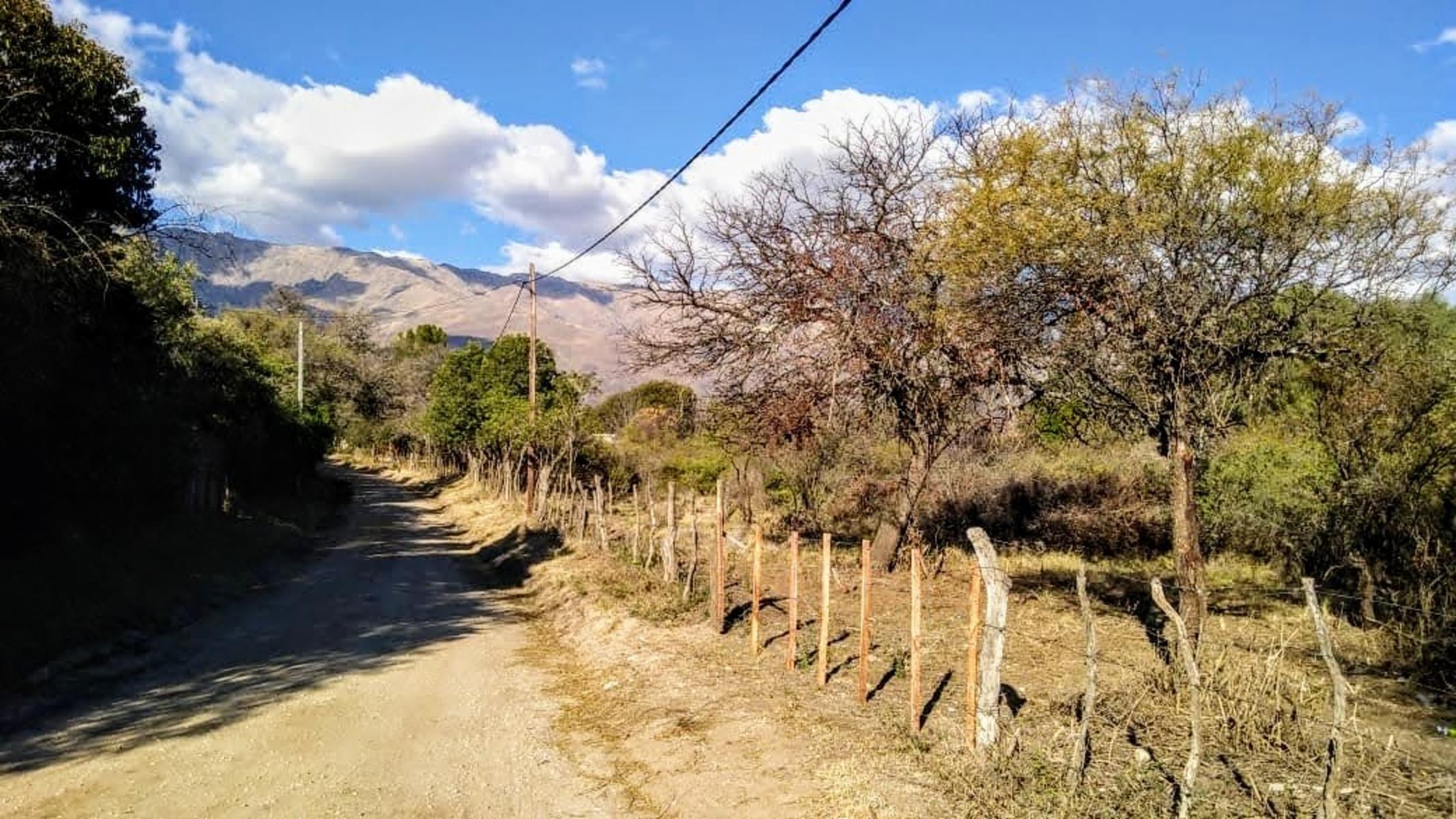 VENTA LOTE EN TRASLASIERRA LA POBLACIÓN — foto 4