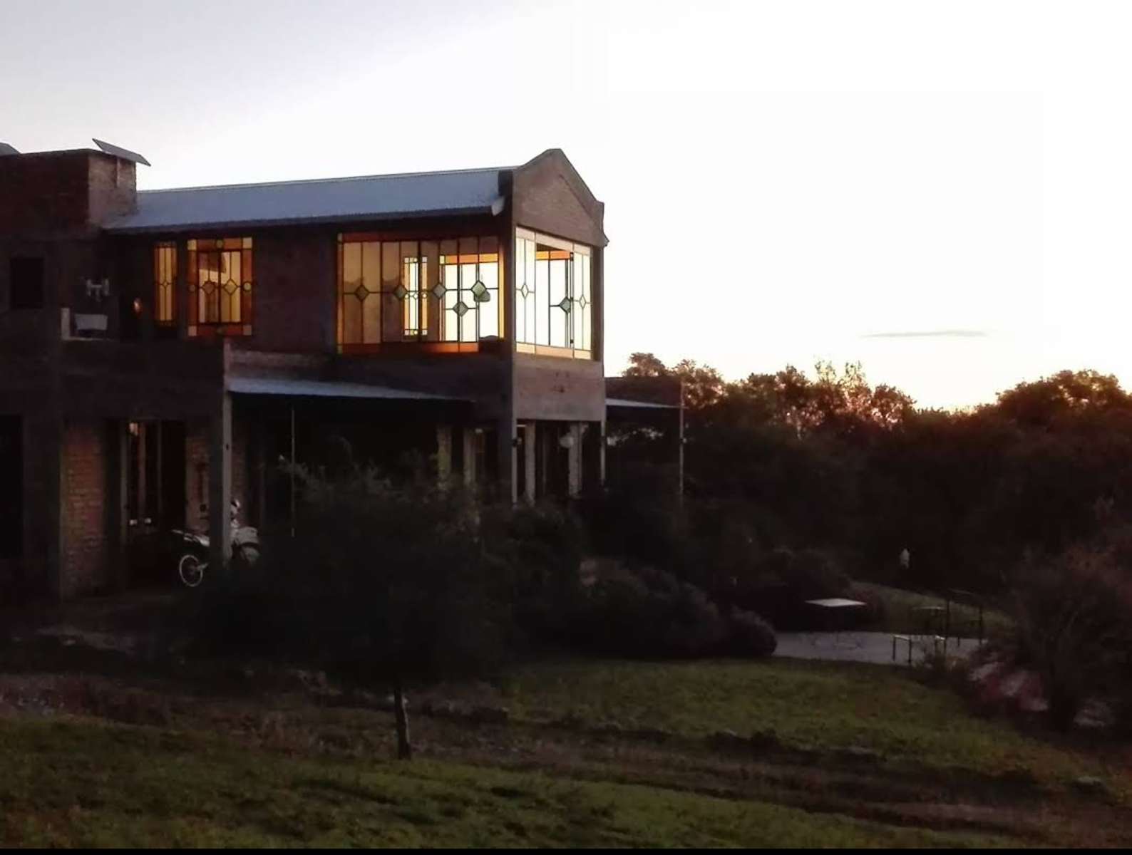 VENTA DE COMPLEJO TURÍSTICO EN LAS CHACRAS SUR TRASLASIERRA - 2
