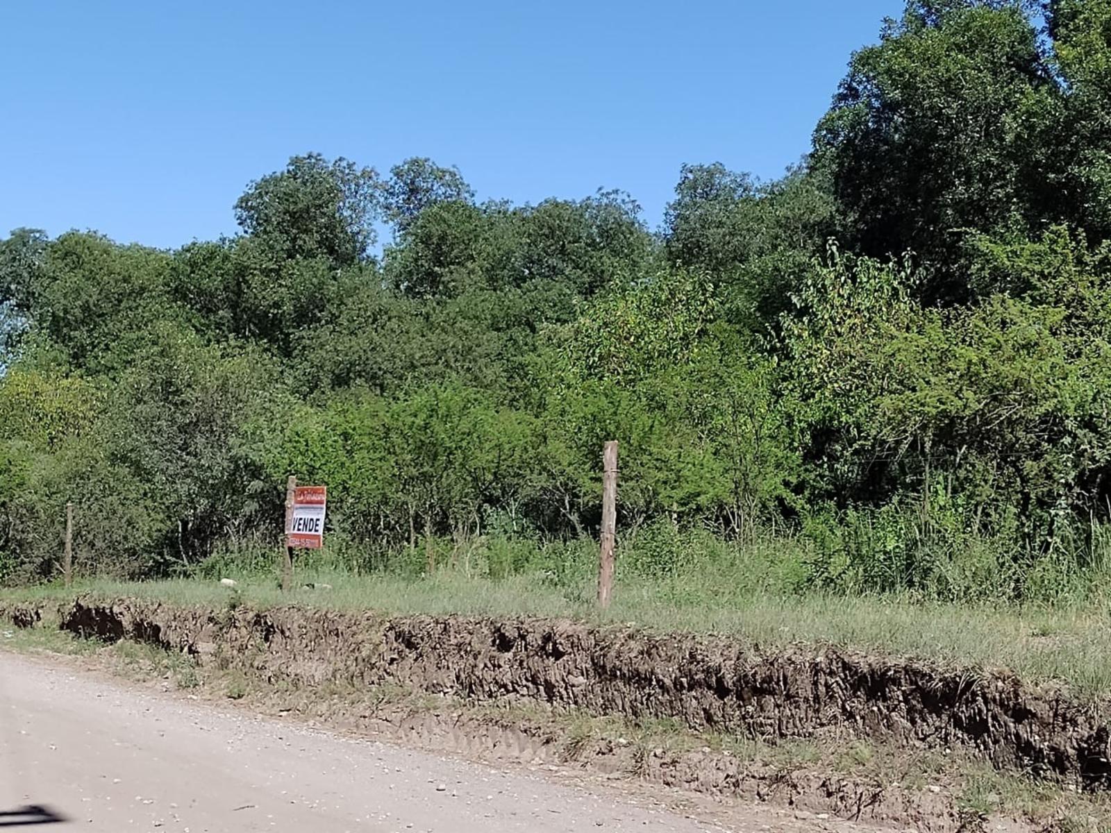 LOTE EN VENTA EN LA POBLACIÓN TRASLASIERRA — foto 3