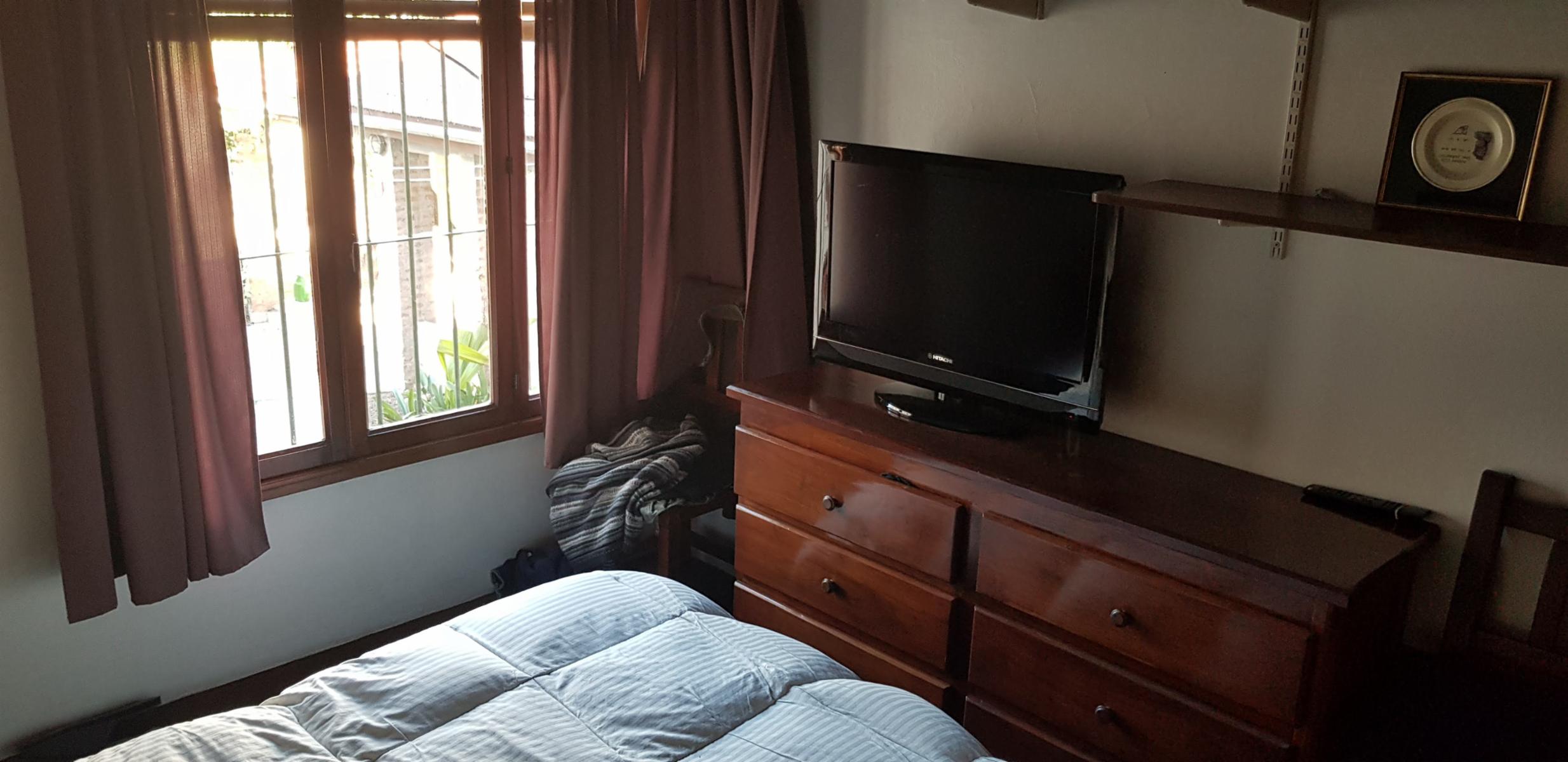 Chalet en 2 plantas Barrio EL TATO — foto 4