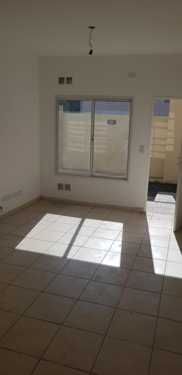 Departamento de 2 ambientes en Bella Vista — foto 2