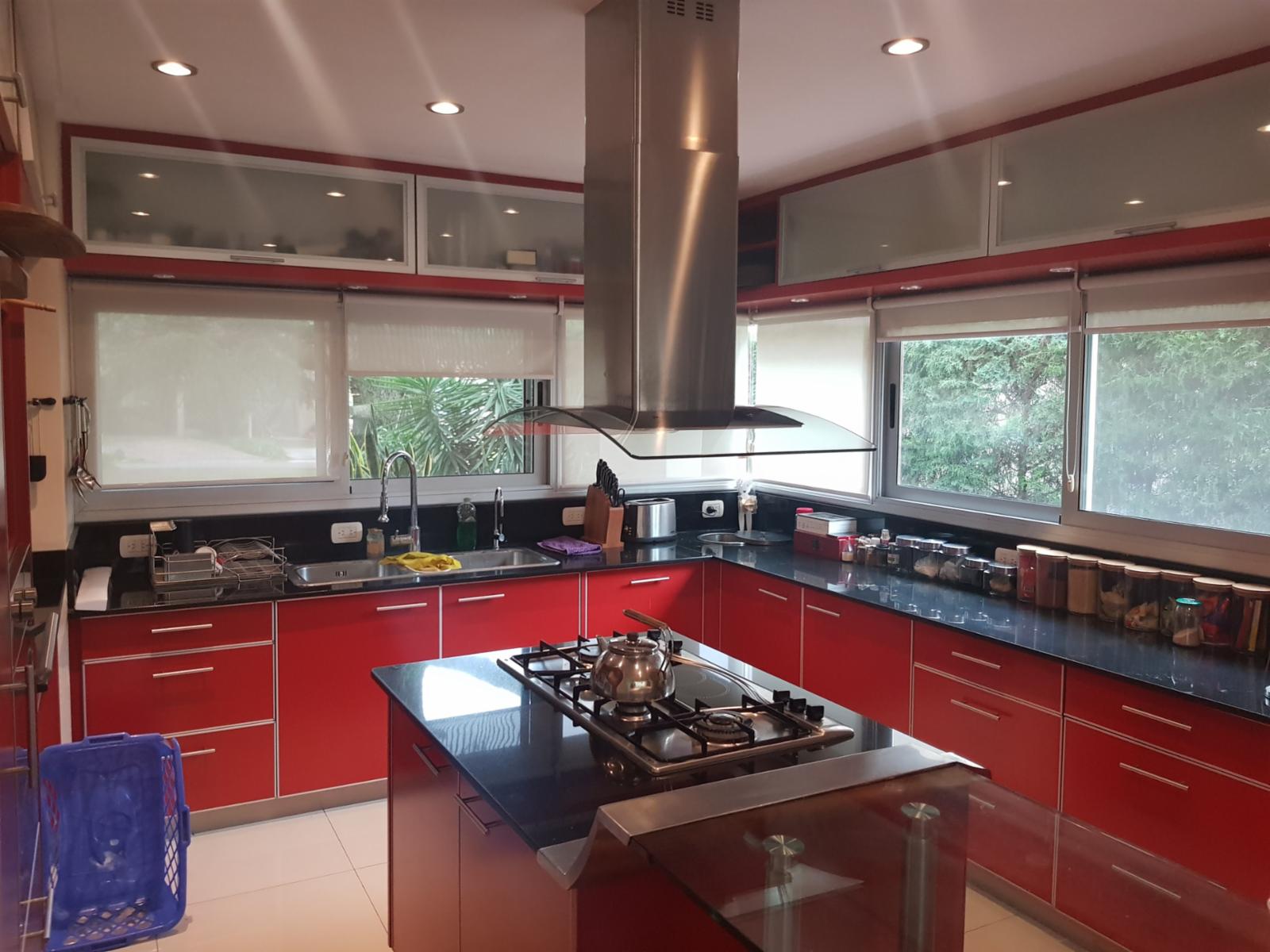 EXCELENTE CASA DE ESTILO MODERNO — foto 3